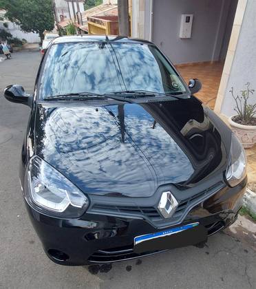 RENAULT CLIO 1.0 EXPRESSION 16V FLEX 4P MANUAL RENAULT CLIO 1.0 EXPRESSION 16V FLEX 4P MANUAL